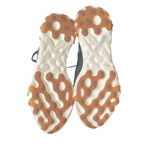 Nike React Element 87 Dusty Peach Sneakers - Picture 8 of 10